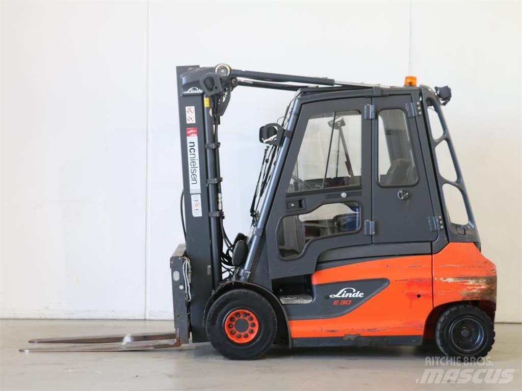 Linde E30/387 Elektromos targoncák