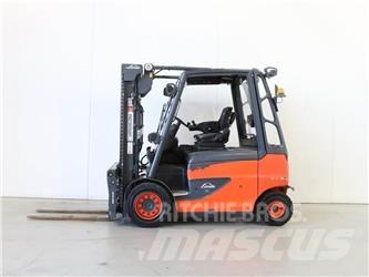 Linde E40/600H/388 Elektromos targoncák