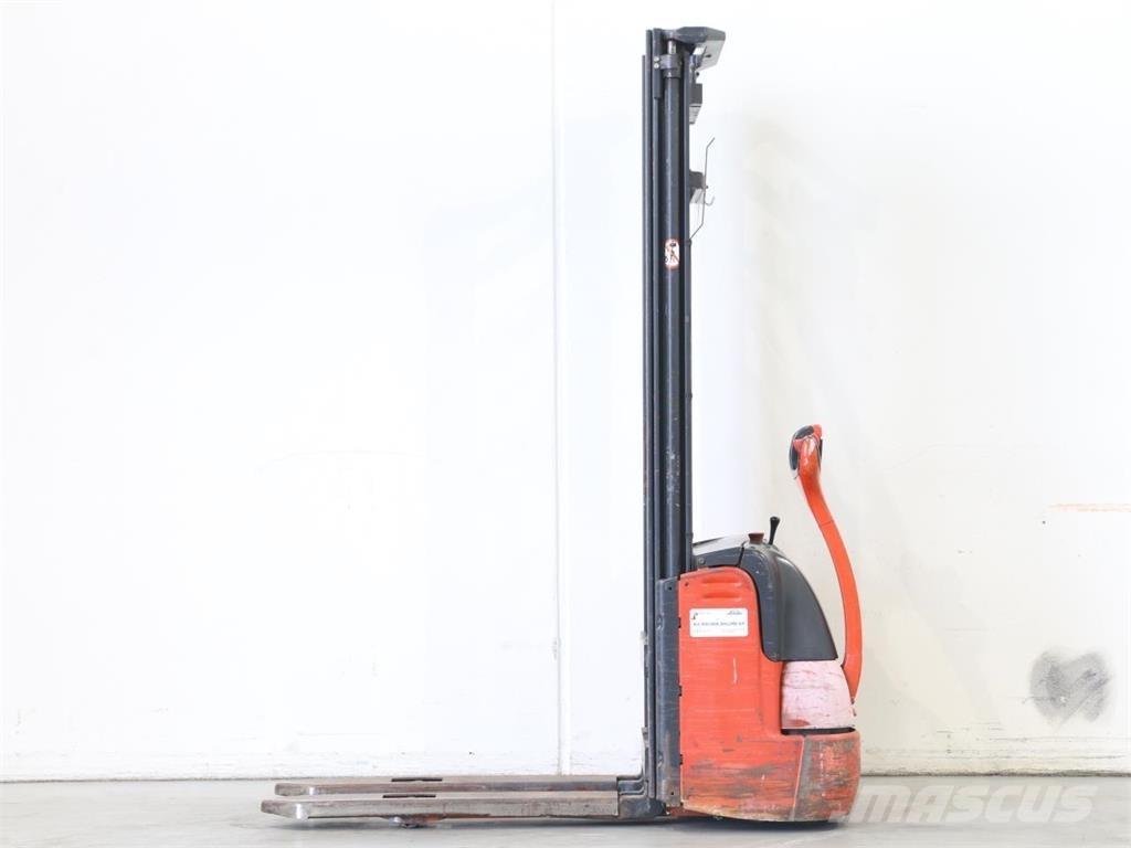 Linde L10/379 Gyalogkíséretű targonca