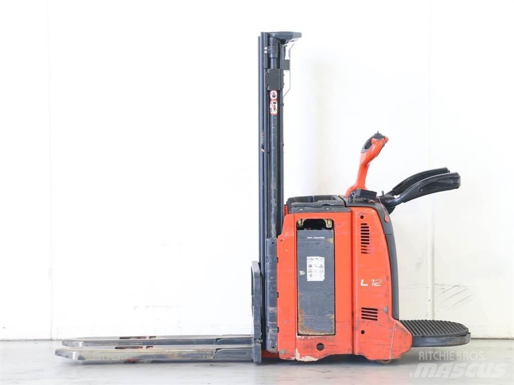Linde L12AP/133 Gyalogkíséretű targonca
