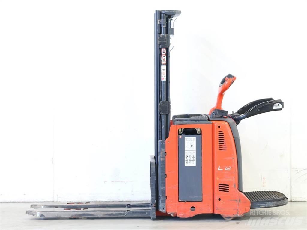Linde L12AP/133 Gyalogkíséretű targonca