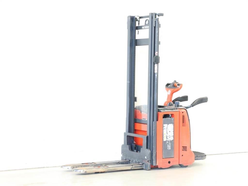 Linde L12AP/133-00 Gyalogkíséretű targonca