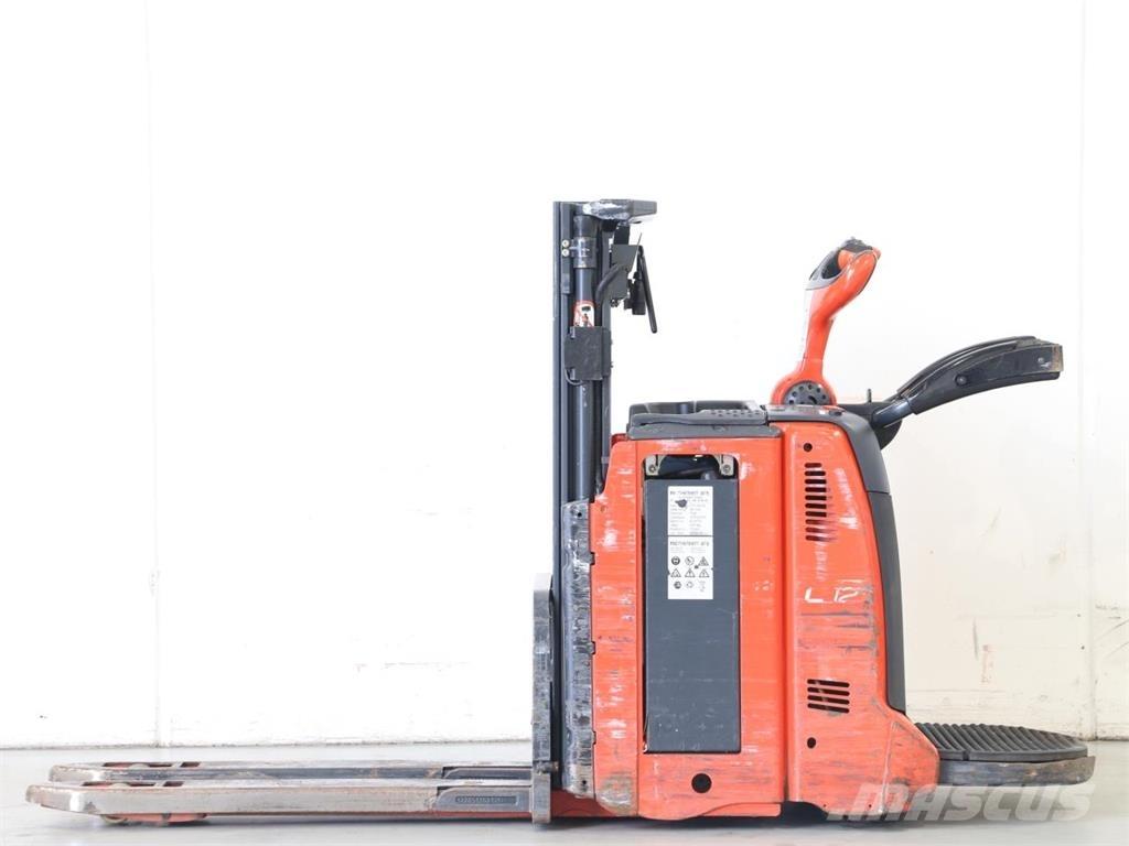 Linde L12AP/133-00 Gyalogkíséretű targonca