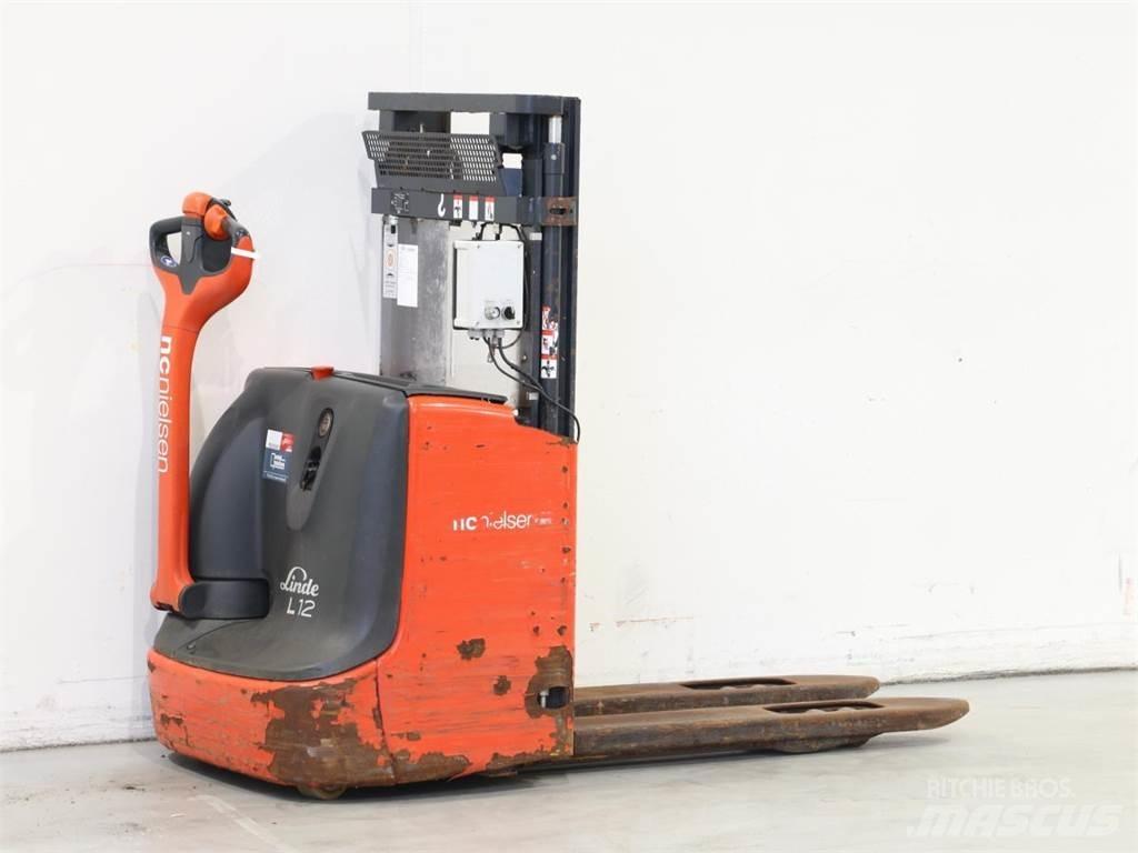 Linde L12I/1172 Gyalogkíséretű targonca