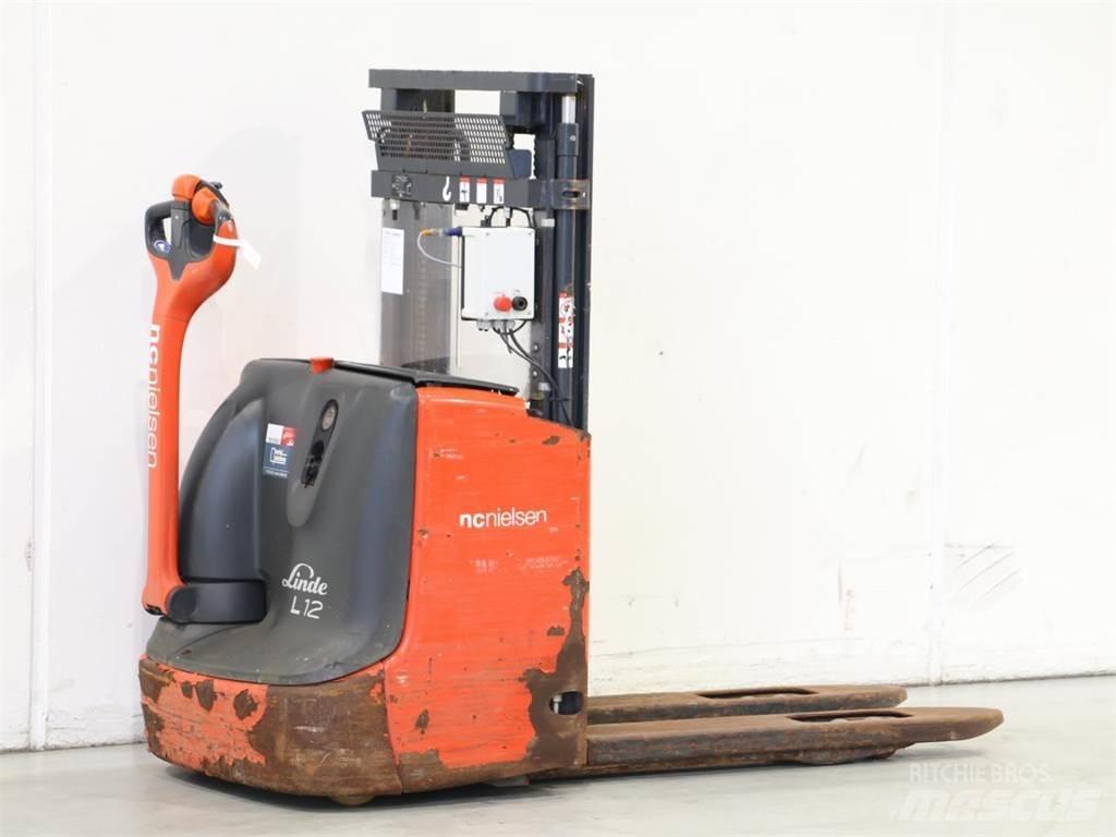 Linde L12I/1172 Gyalogkíséretű targonca
