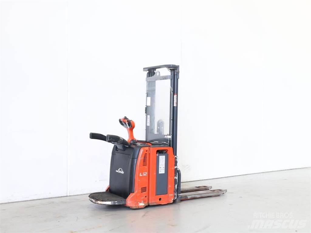 Linde L12LAP/133 Gyalogkíséretű targonca