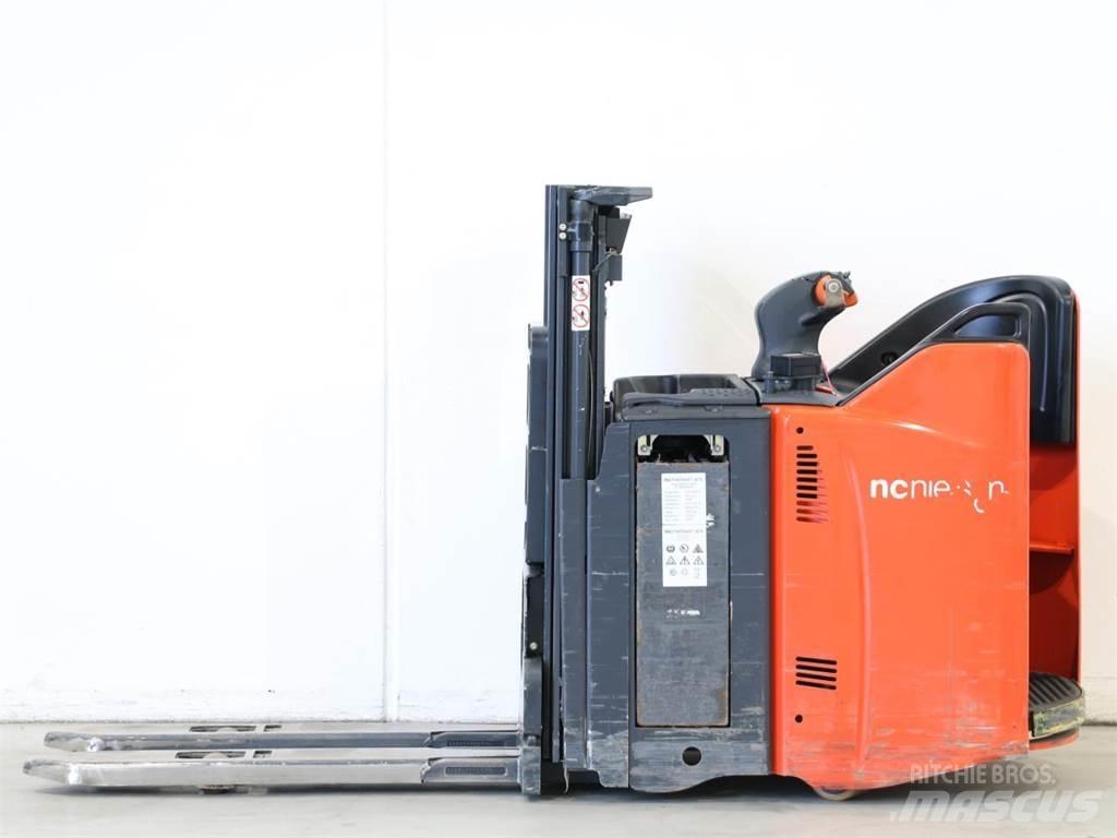 Linde L12SP/133-00 Gyalogkíséretű targonca