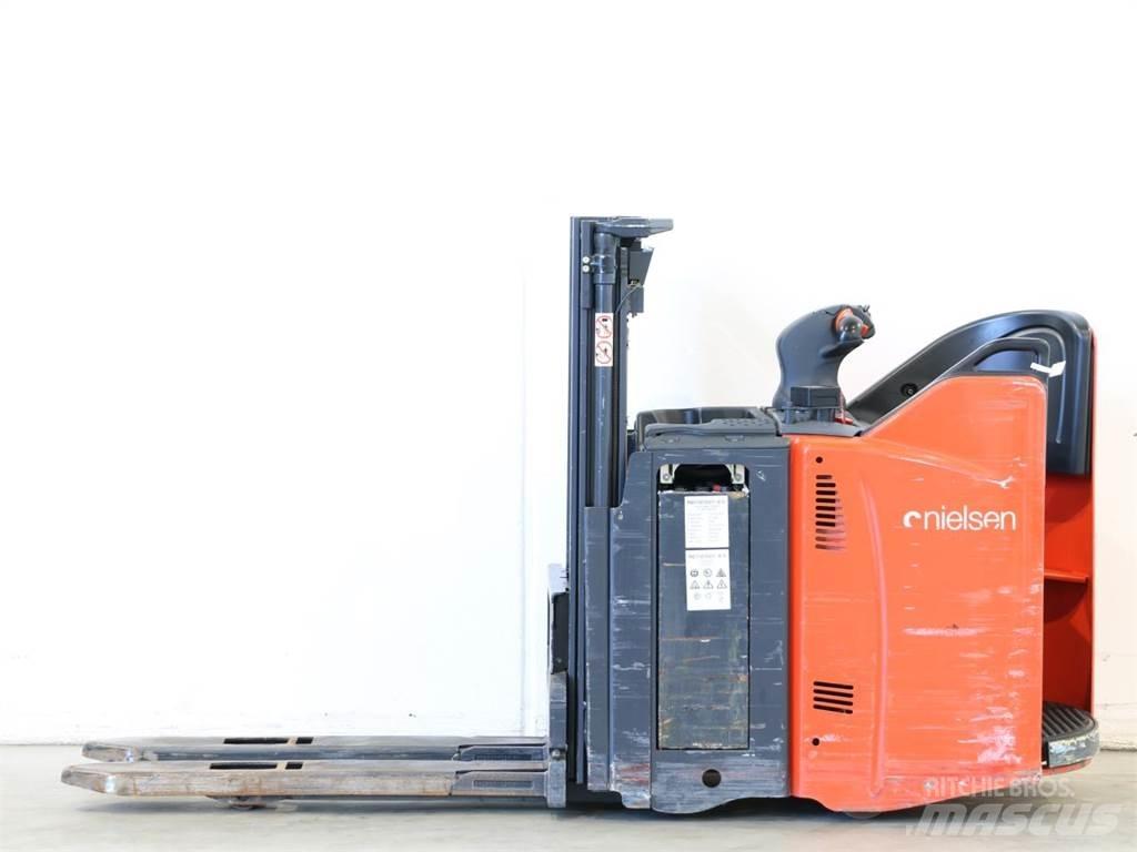 Linde L12SP/133-00 Gyalogkíséretű targonca
