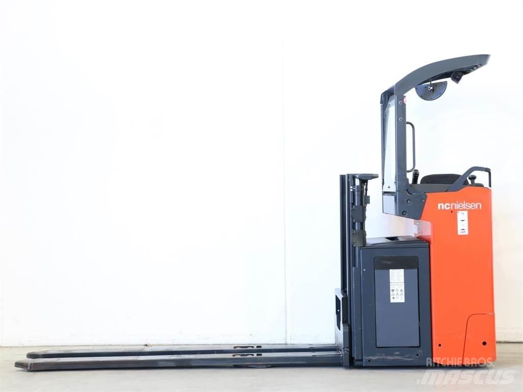 Linde L14R/1174 Gyalogkíséretű targonca