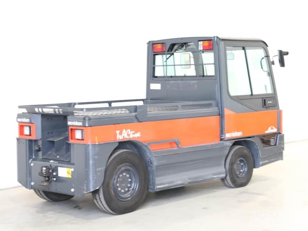 Linde P250/127 Vontatótargonca