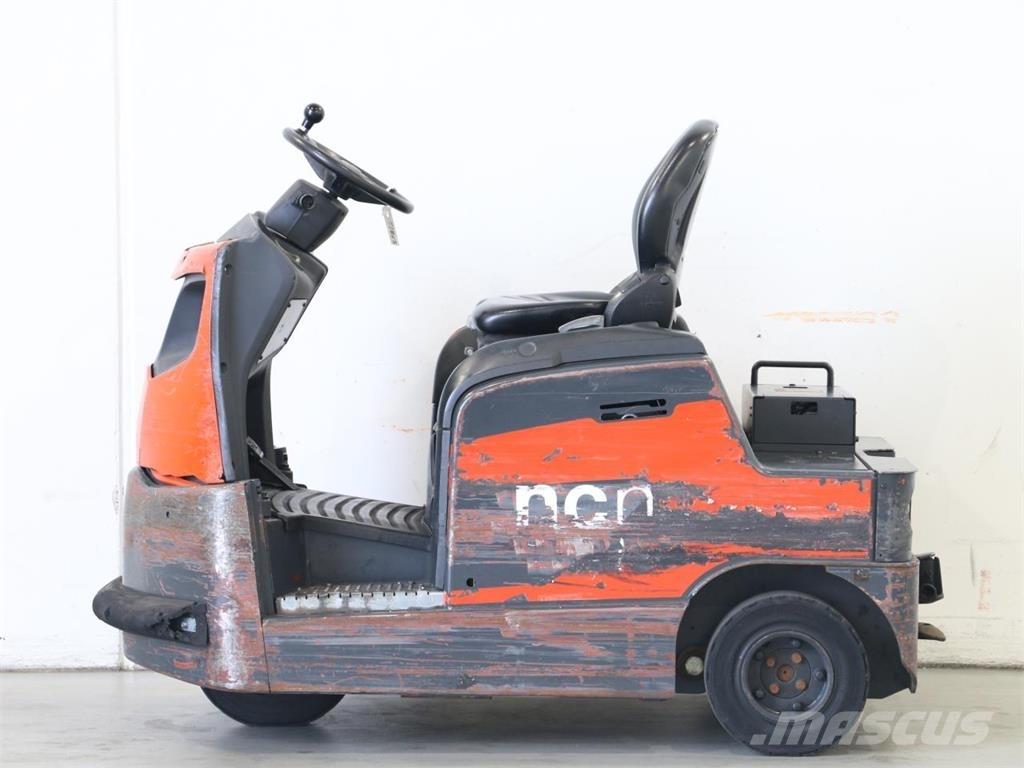 Linde P80/1191 Vontatótargonca