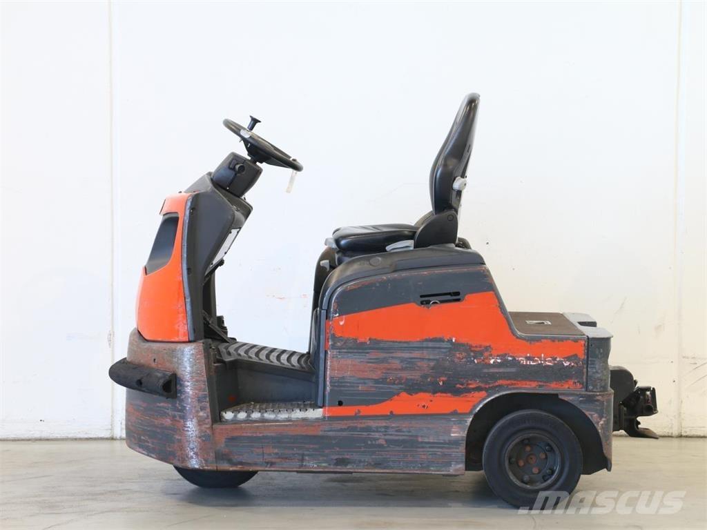 Linde P80/1191-01 Vontatótargonca