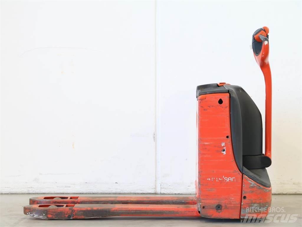 Linde T16/1152 Gyalogkíséretű targonca