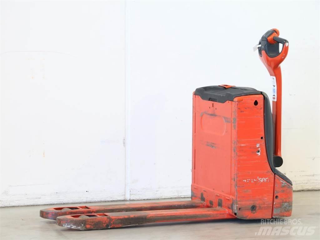 Linde T16/1152 Gyalogkíséretű targonca
