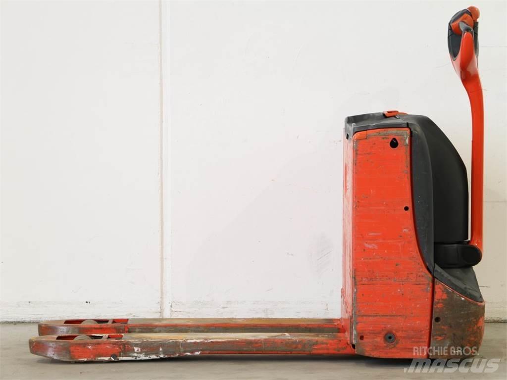 Linde T16/1152 Gyalogkíséretű targonca