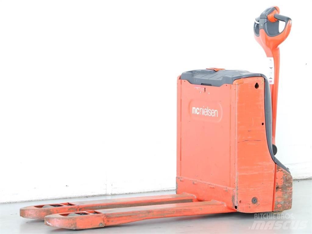 Linde T16/1152 Gyalogkíséretű targonca