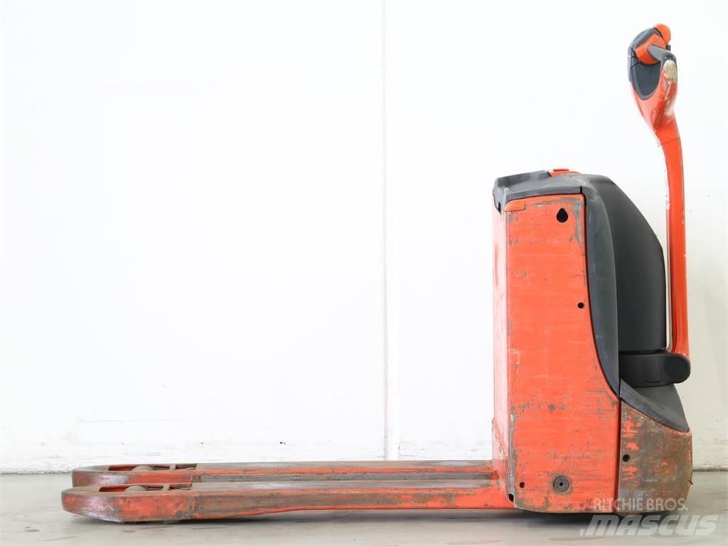 Linde T16/1152 Gyalogkíséretű targonca