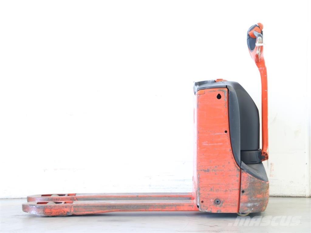 Linde T16/1152 Gyalogkíséretű targonca