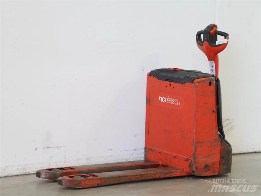 Linde T16/1152 Gyalogkíséretű targonca