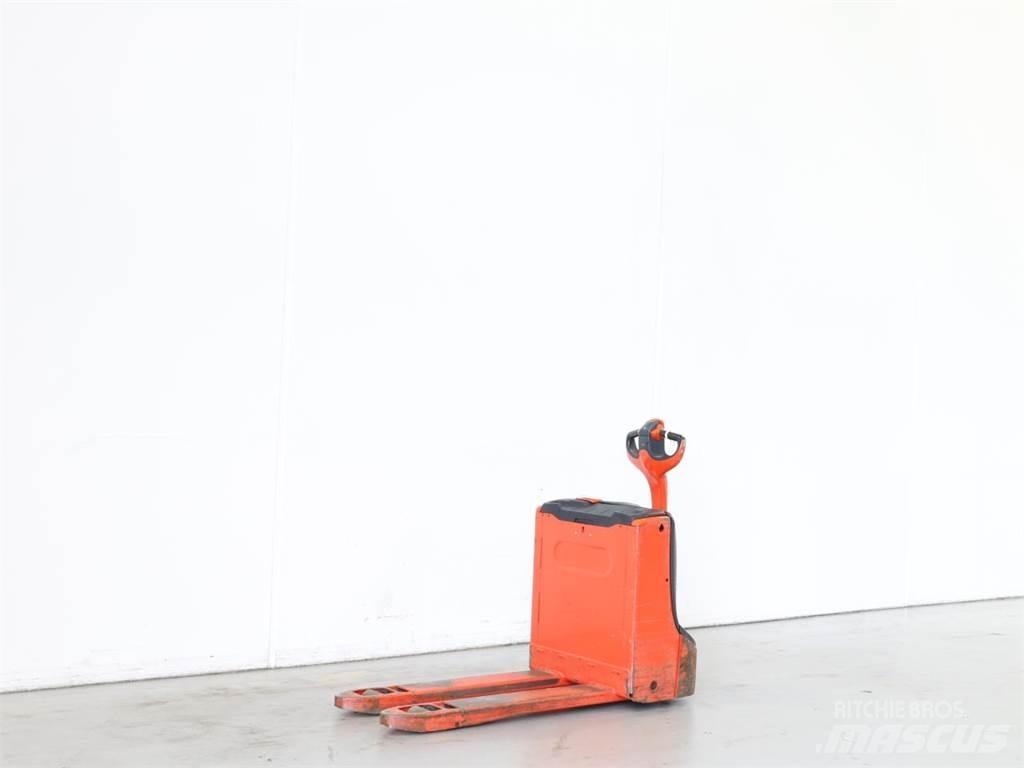 Linde T16/1152 Gyalogkíséretű targonca