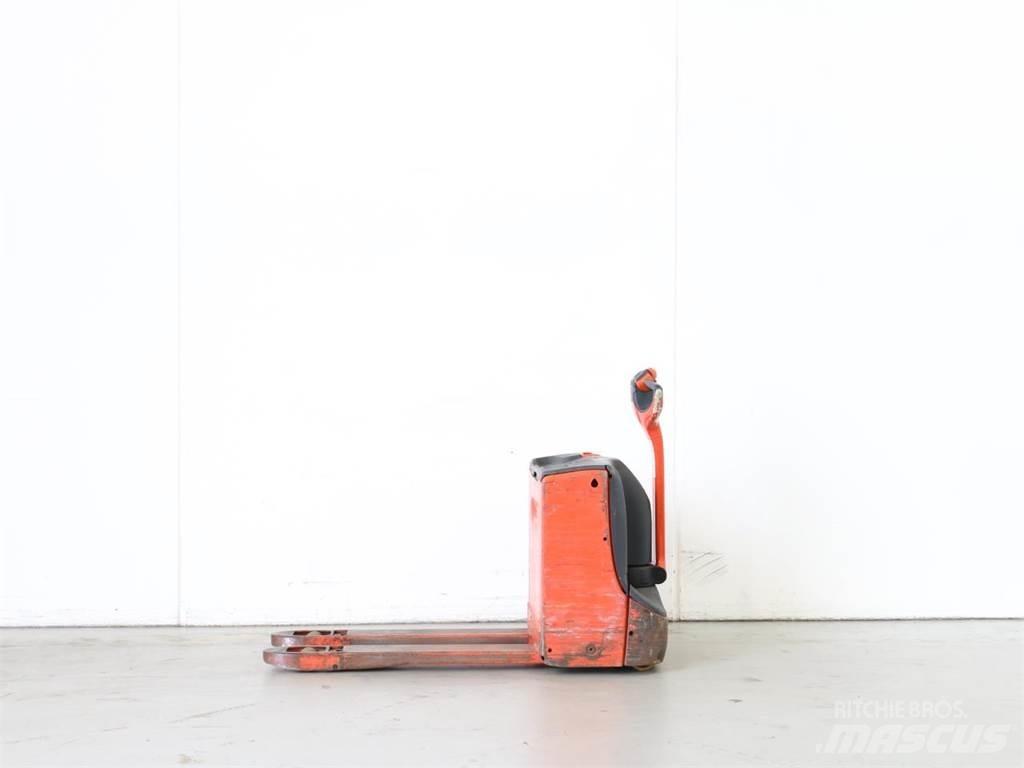 Linde T16/1152 Gyalogkíséretű targonca