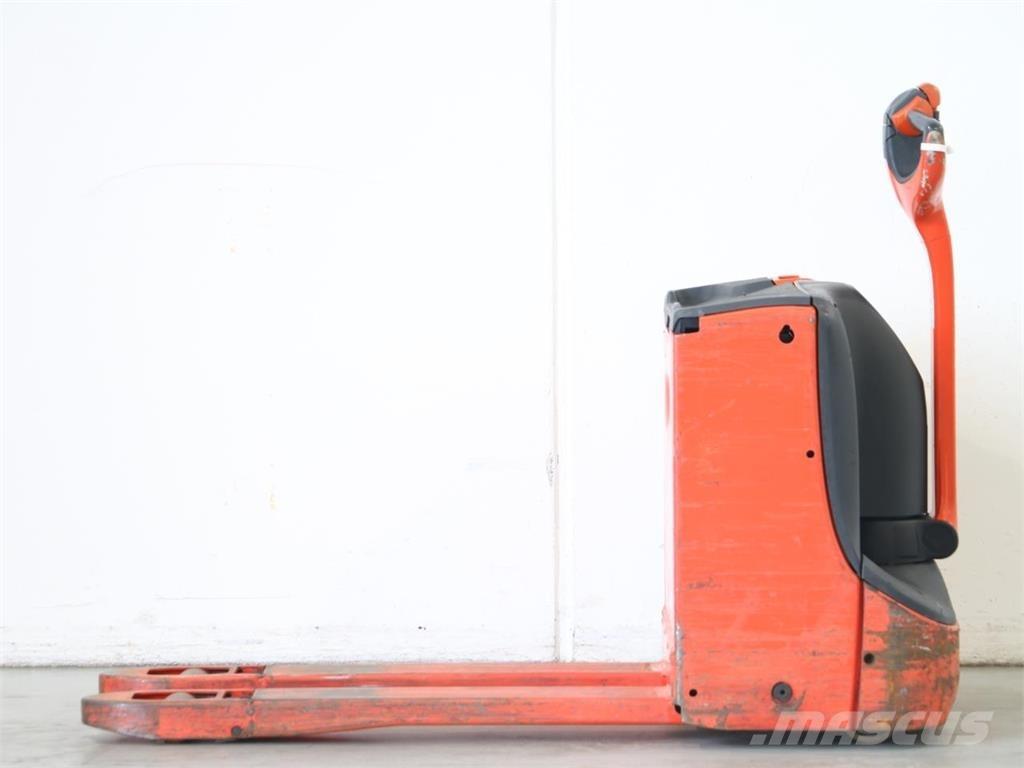 Linde T16/1152 Gyalogkíséretű targonca