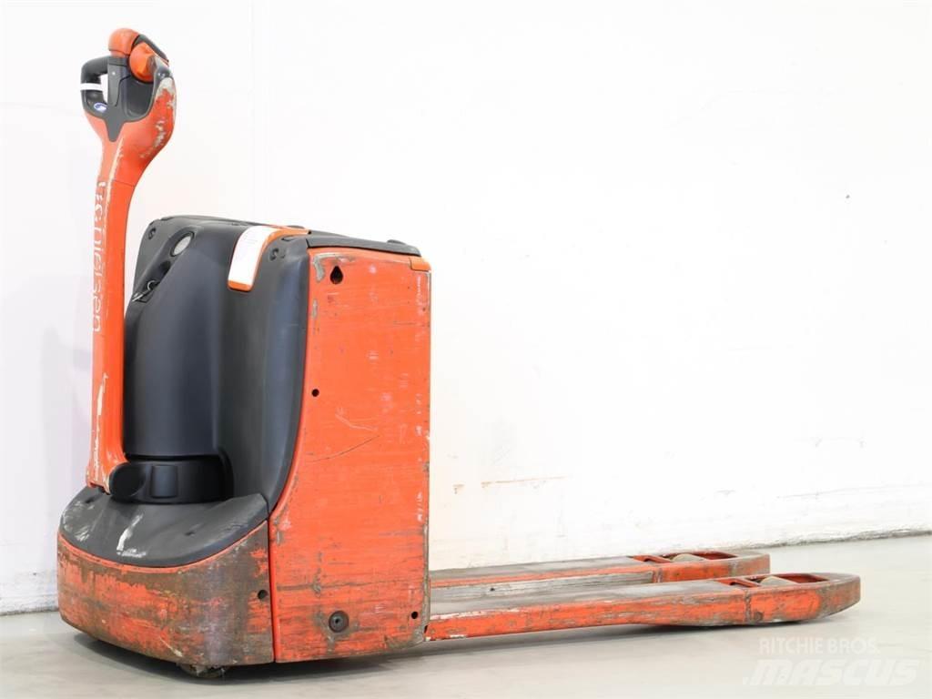 Linde T16/1152 Gyalogkíséretű targonca