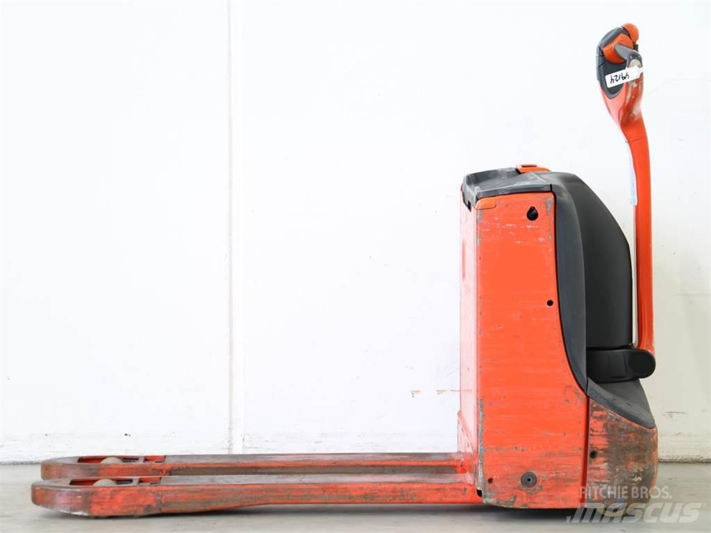 Linde T16/1152 Gyalogkíséretű targonca
