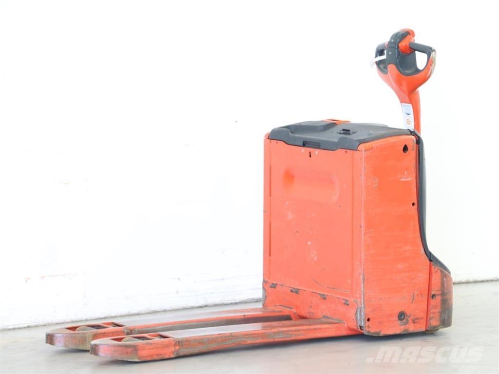 Linde T16/1152 Gyalogkíséretű targonca