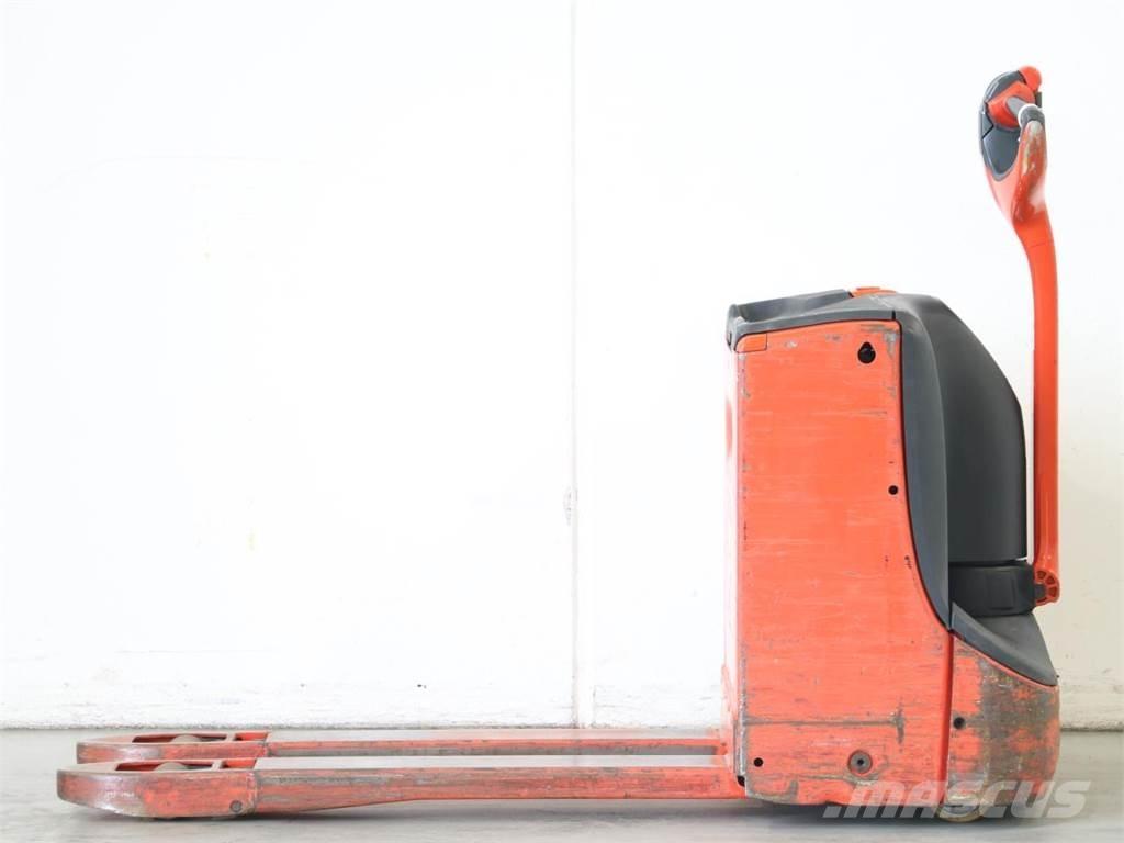 Linde T16/1152 Gyalogkíséretű targonca
