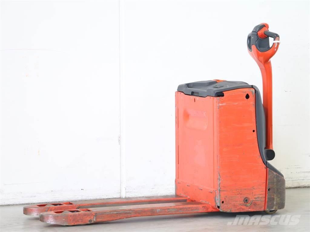 Linde T16/1152 Gyalogkíséretű targonca