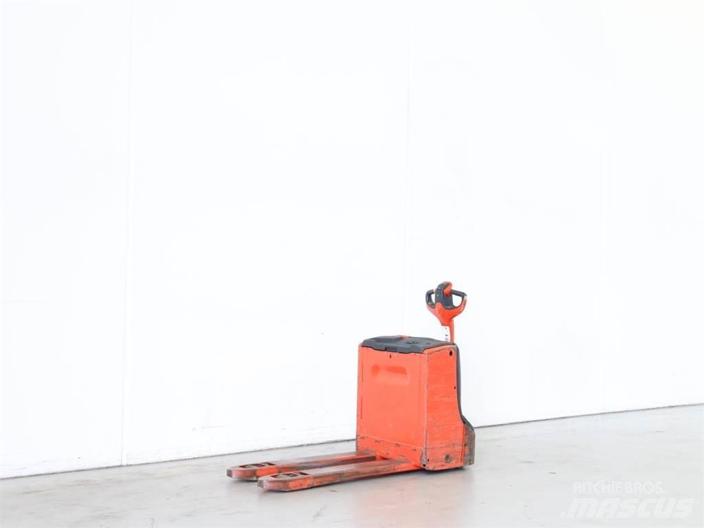 Linde T16/1152 Gyalogkíséretű targonca