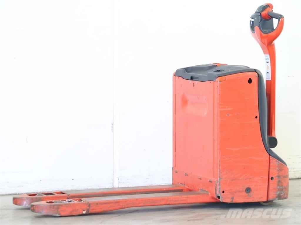 Linde T16/1152 Gyalogkíséretű targonca