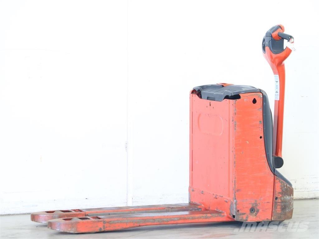 Linde T16/1152 Gyalogkíséretű targonca