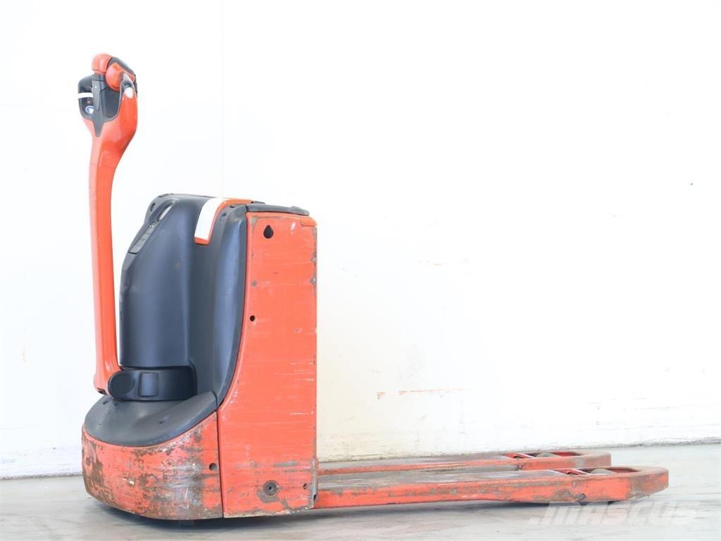 Linde T16/1152 Gyalogkíséretű targonca
