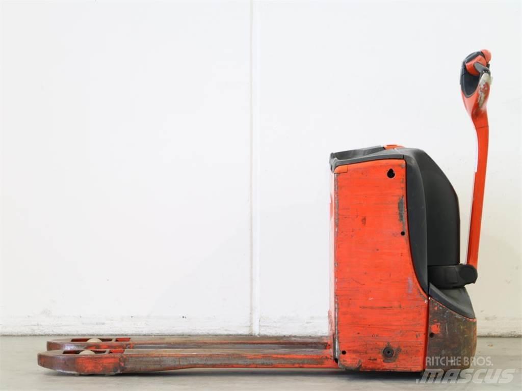 Linde T16/1152-00 Gyalogkíséretű targonca