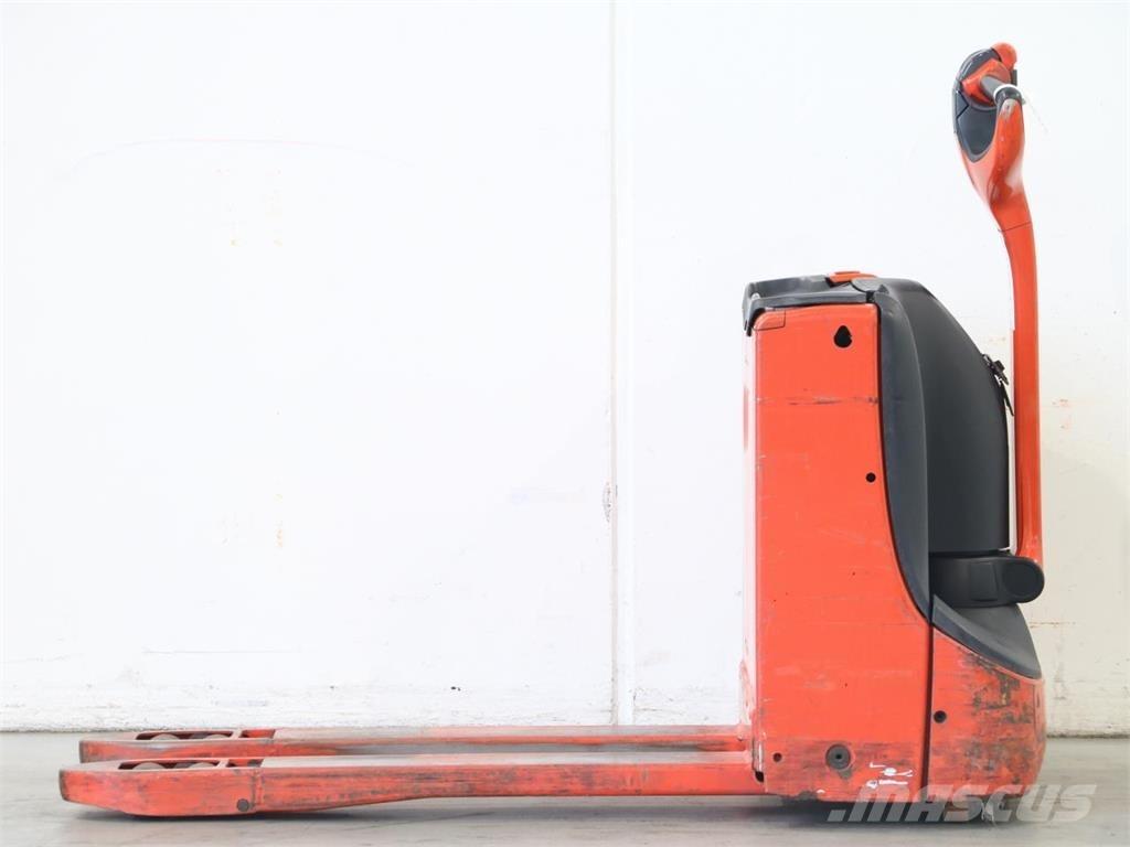 Linde T16/1152-00 Gyalogkíséretű targonca
