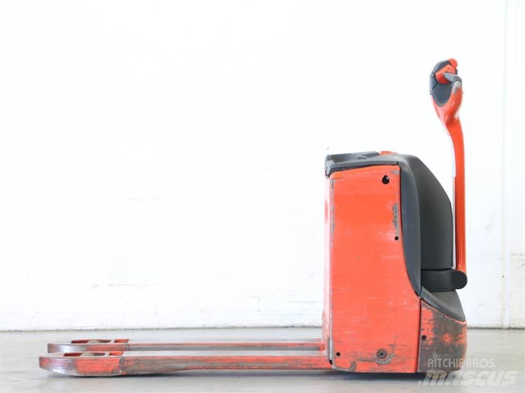 Linde T16/1152-00 Gyalogkíséretű targonca
