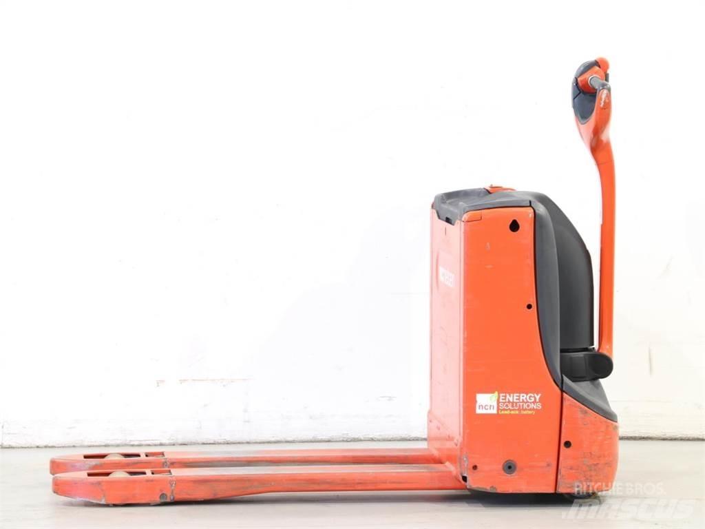 Linde T16/1152-02 Gyalogkíséretű targonca
