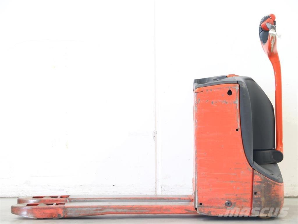Linde T16/1152-02 Gyalogkíséretű targonca