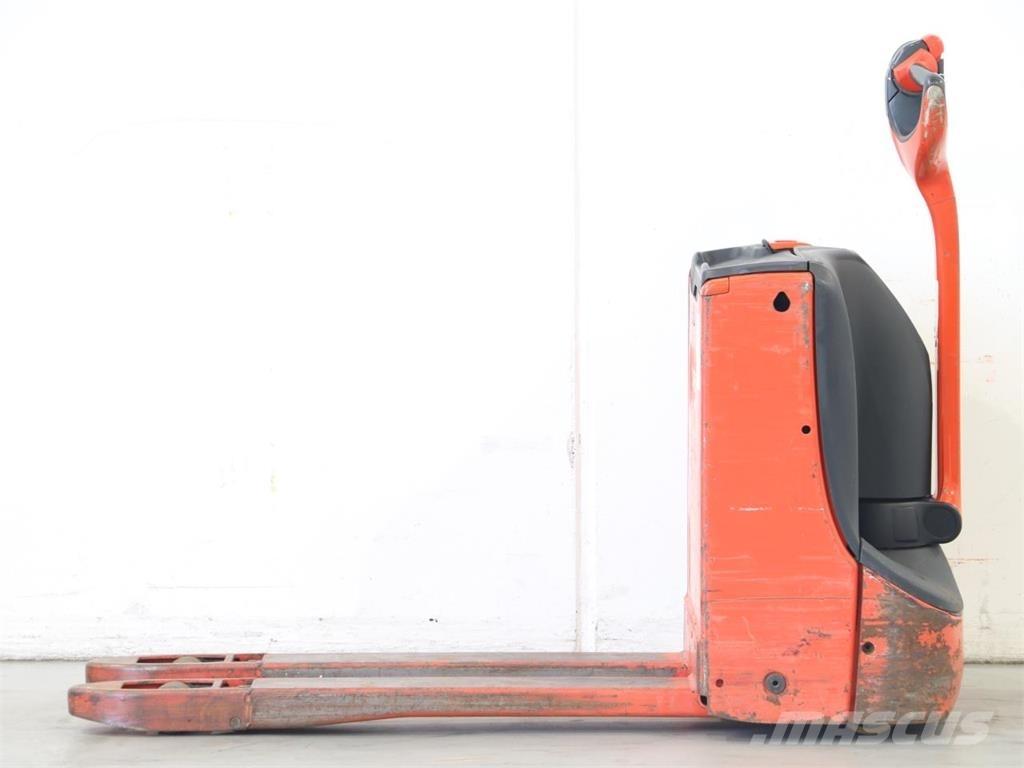 Linde T16/1152-02 Gyalogkíséretű targonca