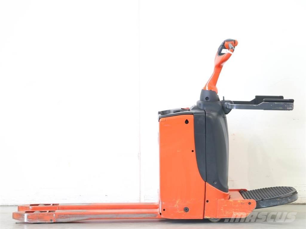 Linde T16P/1151 Gyalogkíséretű targonca