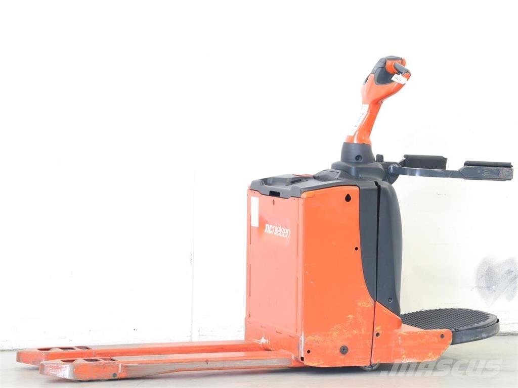 Linde T16P/1151 Gyalogkíséretű targonca