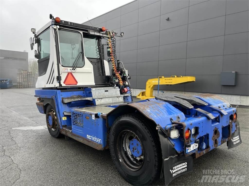 Terberg RT223 4X4 Anyagmozgatás - Egyebek