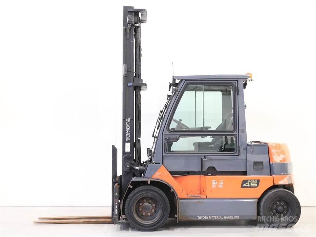Toyota 7FBMF45 Targoncák-Egyéb