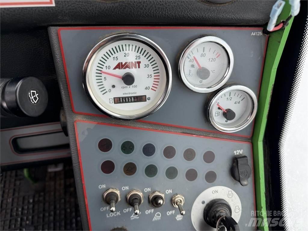 Avant 640 DLX Mini homlokrakodók