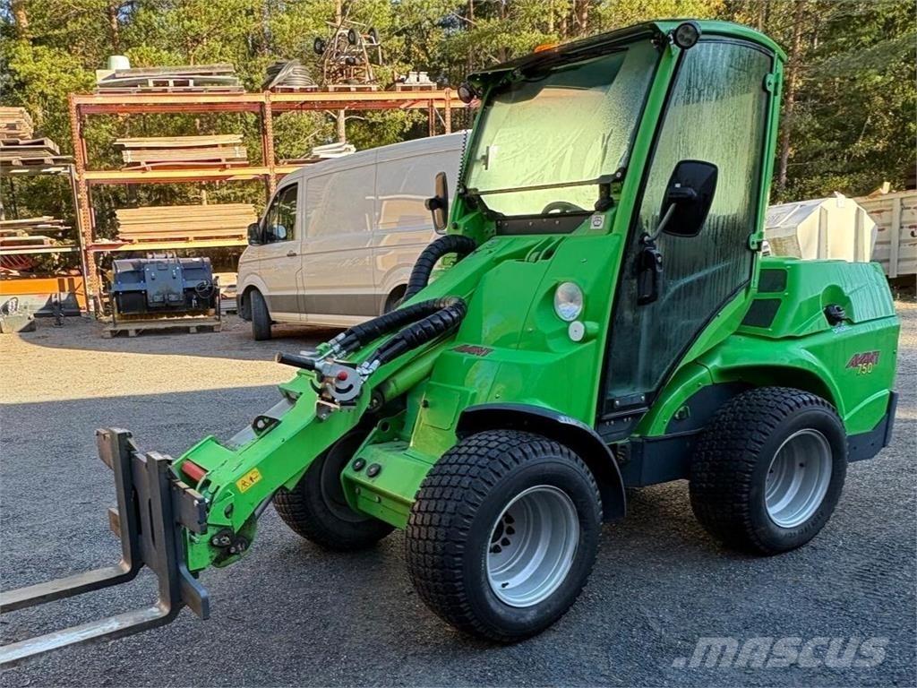 Avant 750 Mini homlokrakodók