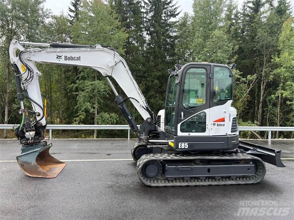 Bobcat E85 Lánctalpas kotrók