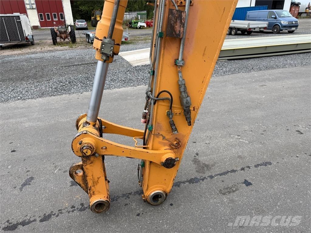 CASE WX185 Gumikerekes kotrók