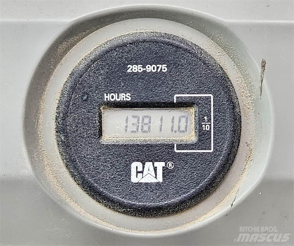 CAT 329E Lánctalpas kotrók